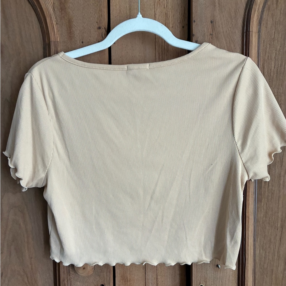 ARDENE Ribbed Short Sleeve Button Crop Top - Picture 3 of 3